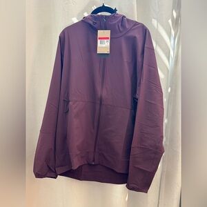 Nike Men's Unlimited Repel Versatile Jacket Burgundy/ Crush Black m sz L